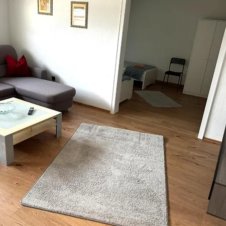 Vaz Schuermann, Kueche, Tv, Wlan, Parkplatz, Nahe Einkaufszone, Autobahnnah Remscheid