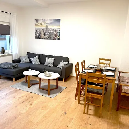 Vaz Schuermann Fuer Monteure, Kueche, Wlan, Parkplatz, Autobahnnah * Remscheid