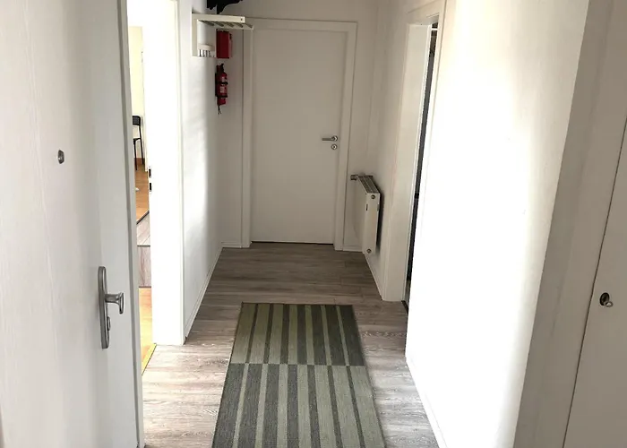 Appartement Vaz Schuermann Fuer Monteure, Kueche, Wlan, Parkplatz, Autobahnnah