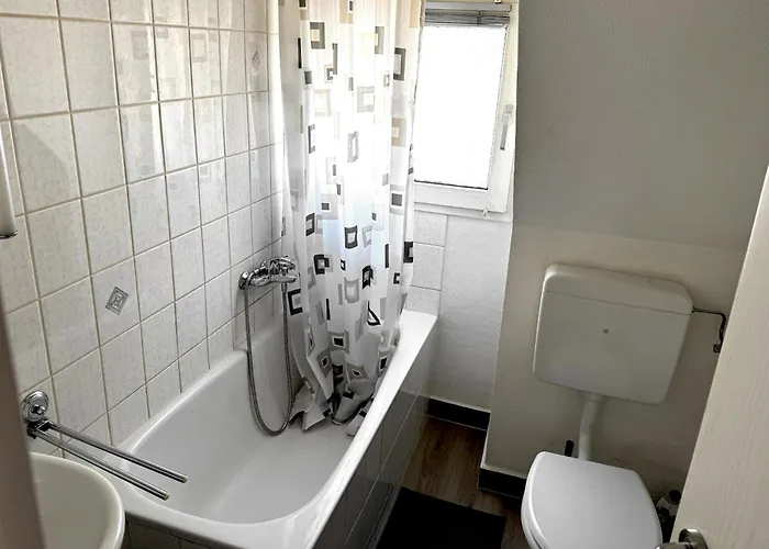 Vaz Schuermann Fuer Monteure, Kueche, Wlan, Parkplatz, Autobahnnah *