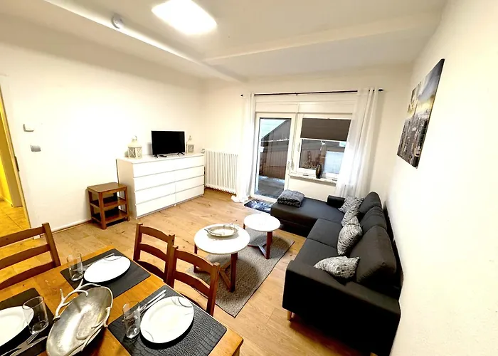 Vaz Schuermann Fuer Monteure, Kueche, Wlan, Parkplatz, Autobahnnah *