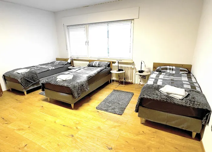 Vaz Schuermann Fuer Monteure, Kueche, Wlan, Parkplatz, Autobahnnah Remscheid