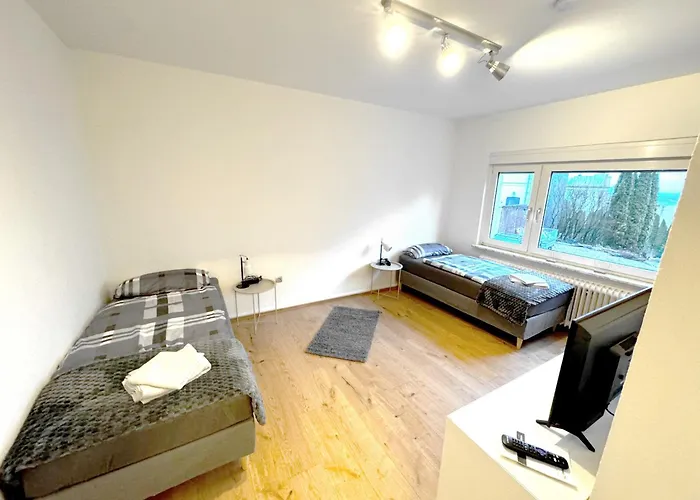 Vaz Schuermann Fuer Monteure, Kueche, Wlan, Parkplatz, Autobahnnah Appartement Remscheid